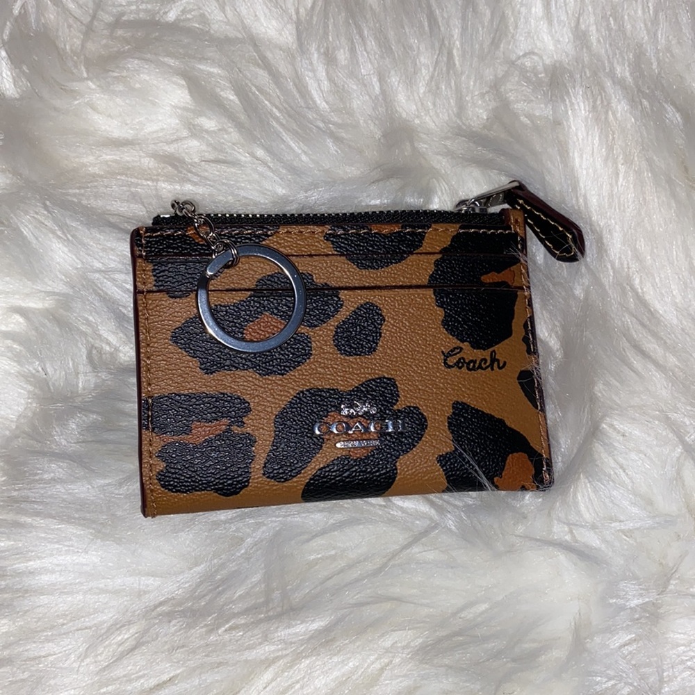 Coach Mini Skinny Card Case in Leopard Print - Picture 6 of 7